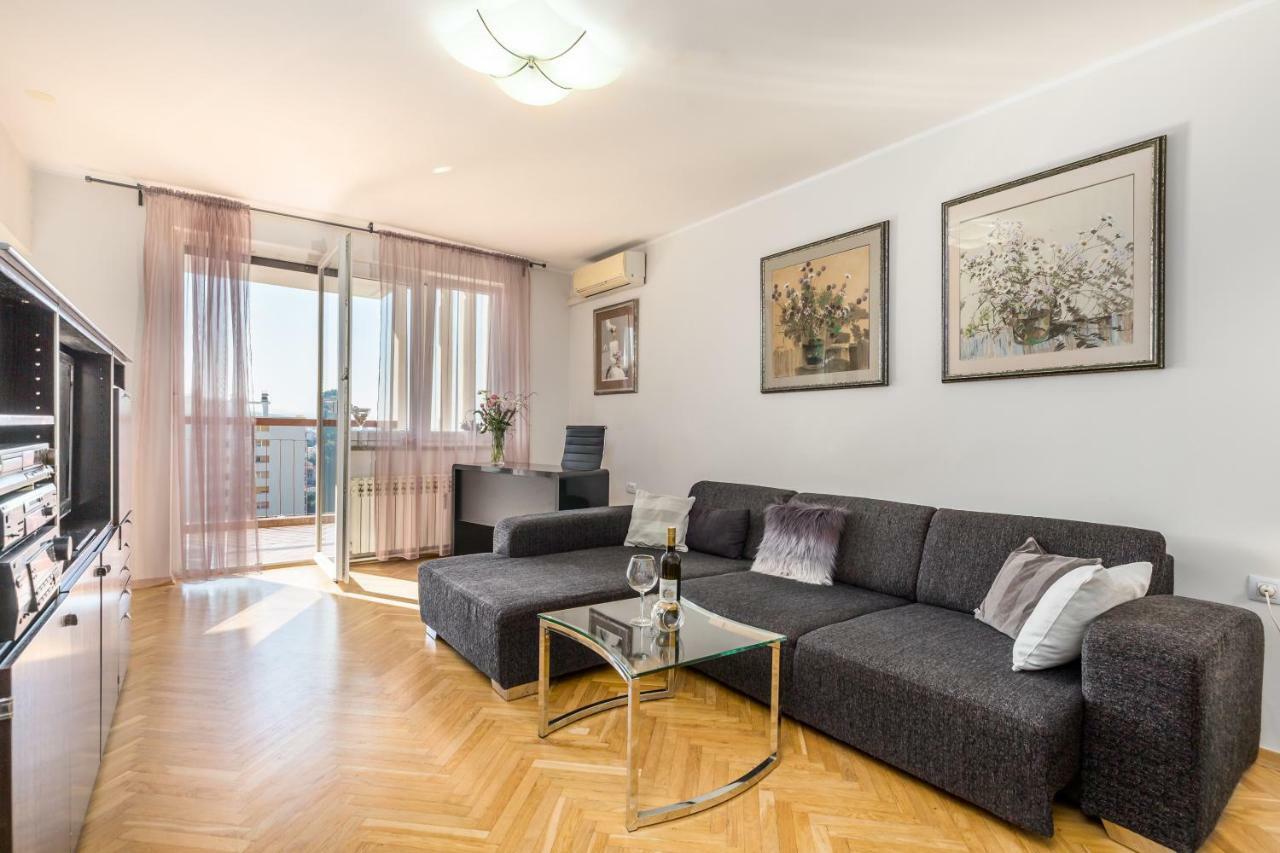 Apartment City View Rijeka Bagian luar foto