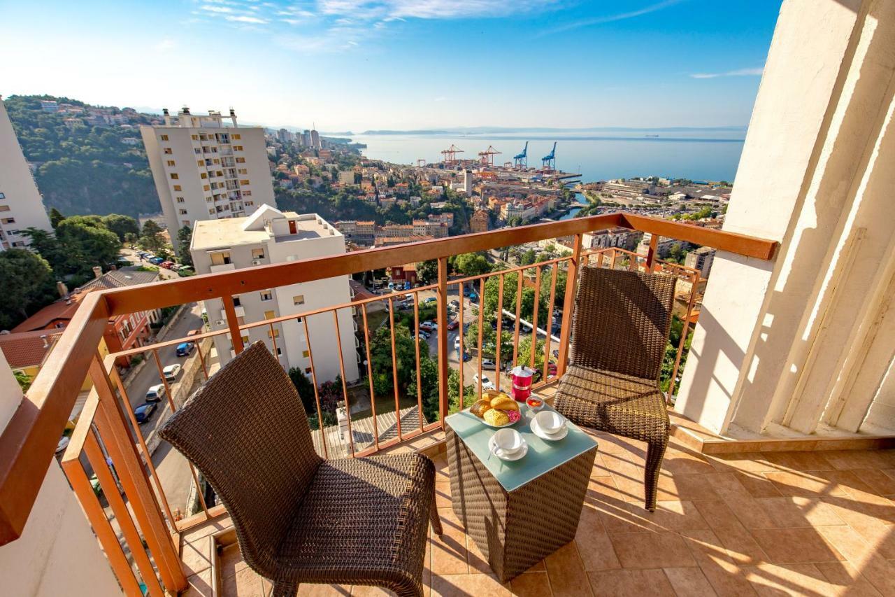 Apartment City View Rijeka Bagian luar foto